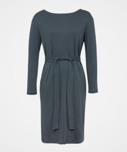 Athensurban.shop0a6e9f1e36 3