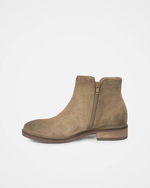 Athensurban.shop0b43c839ab 4