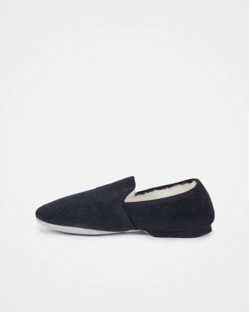 Athensurban.shop0cb71b3744 3