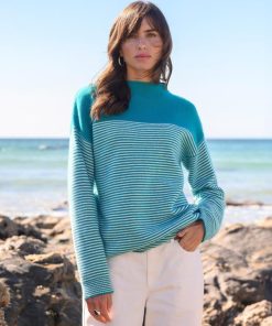 Athensurban.shop1169a7552b 2