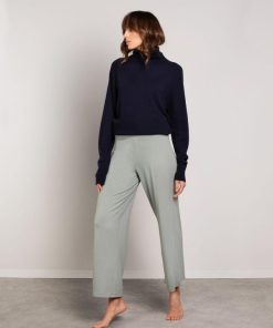 Athensurban.shop1504bf541e 4