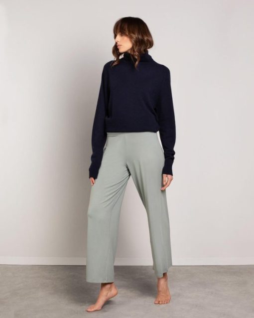 Athensurban.shop1504bf541e 4