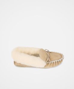 Athensurban.shop1755f1723e 3