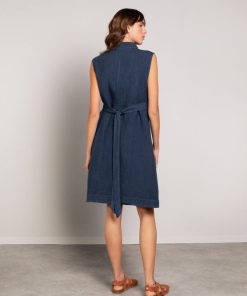 Athensurban.shop25561d4f4f 3