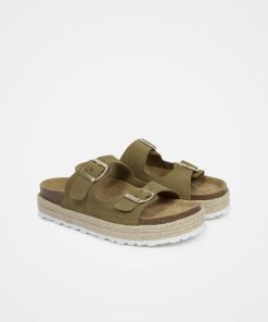 Athensurban.shop39eed2831d 2