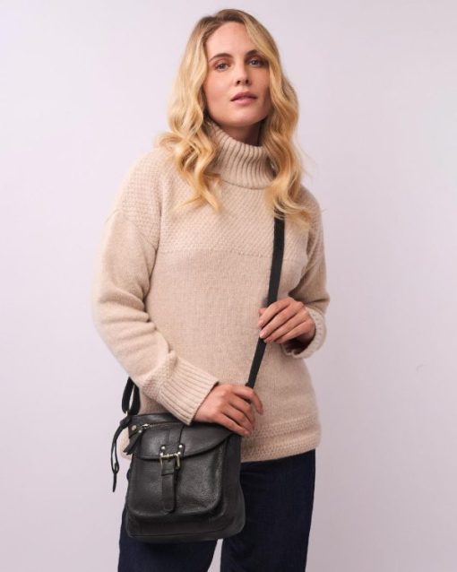 Athensurban.shop51506e0ed9 2