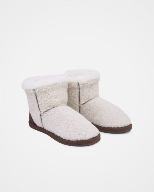 Athensurban.shop6403f63b94 4
