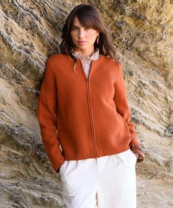 Athensurban.shop640e0f6e93 1