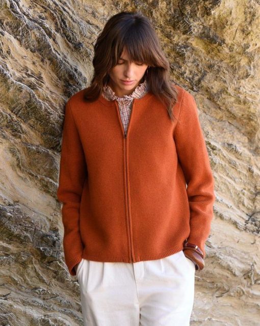 Athensurban.shop640e0f6e93 2