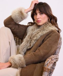 Athensurban.shope6218a56a7 2