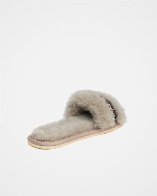 Athensurban.shopeb6e6ba789 4